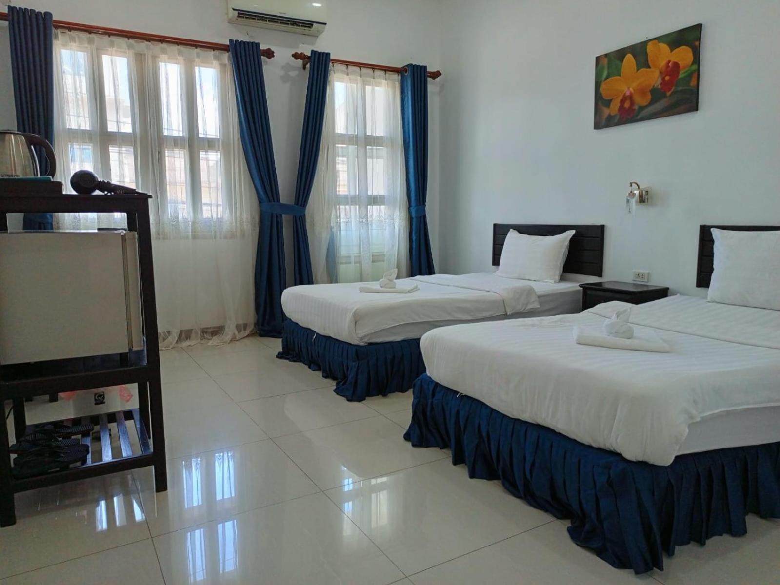 Subinh Hotel And Restaurant Pakse Eksteriør bilde
