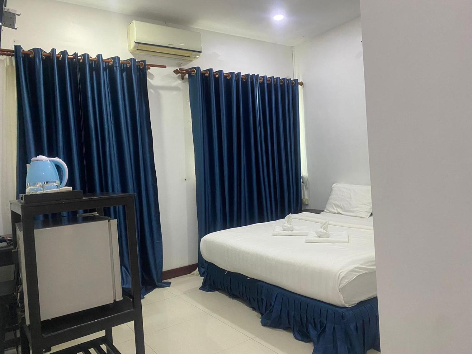 Subinh Hotel And Restaurant Pakse Eksteriør bilde